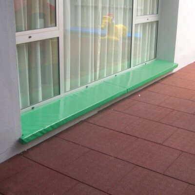 protection sur mesure rebord de fenêtre intégrale verte